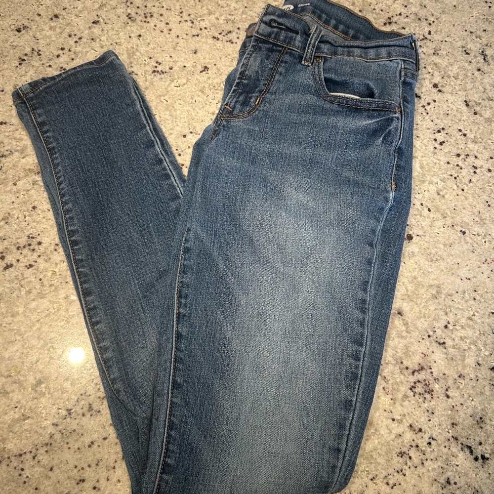 Old Navy Women's Skinny Jeans in Classic Denim